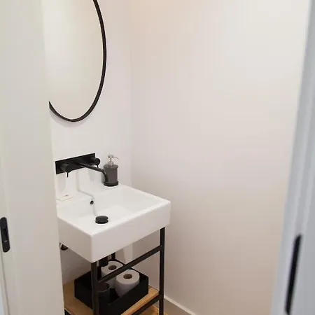 Flh Intendente Elegant Mezzanine With Balcony *