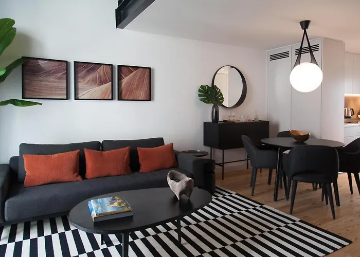 شقة Flh Intendente Elegant Mezzanine With Balcony *